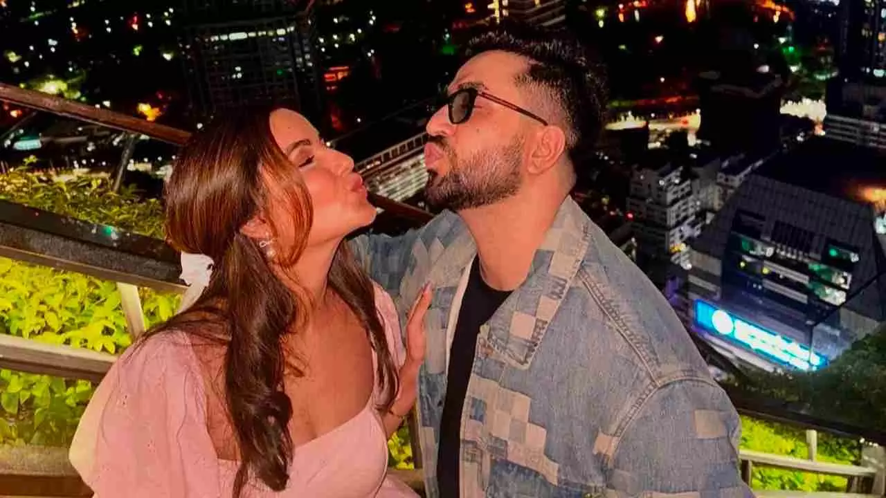 Jasmine Bhasin-Aly Goni