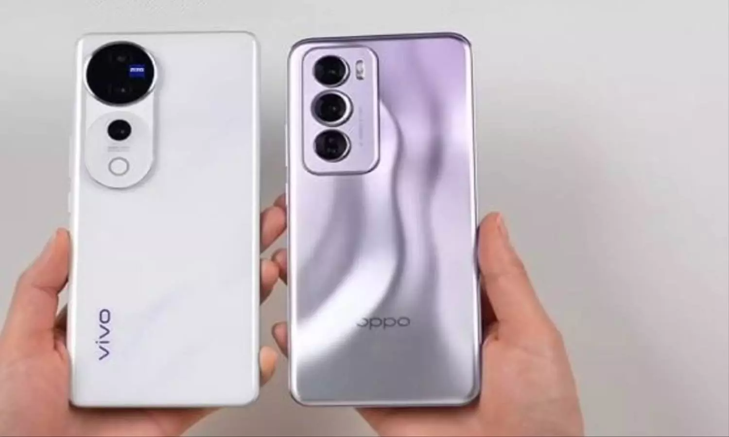 Vivo V40 Pro vs Oppo Reno 12