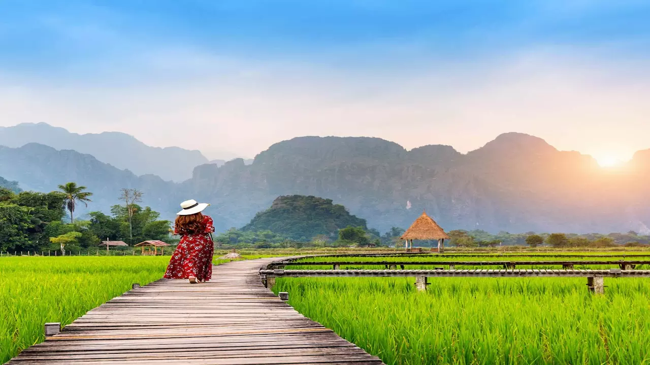 Laos Travel Guide