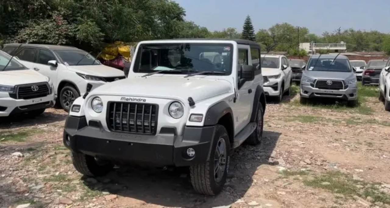 Mahindra Thar 5- Door: जलवा ढाएगी सफेद रंग की ये भोकाली थार, 15 अगस्त को होगी लॉन्च...