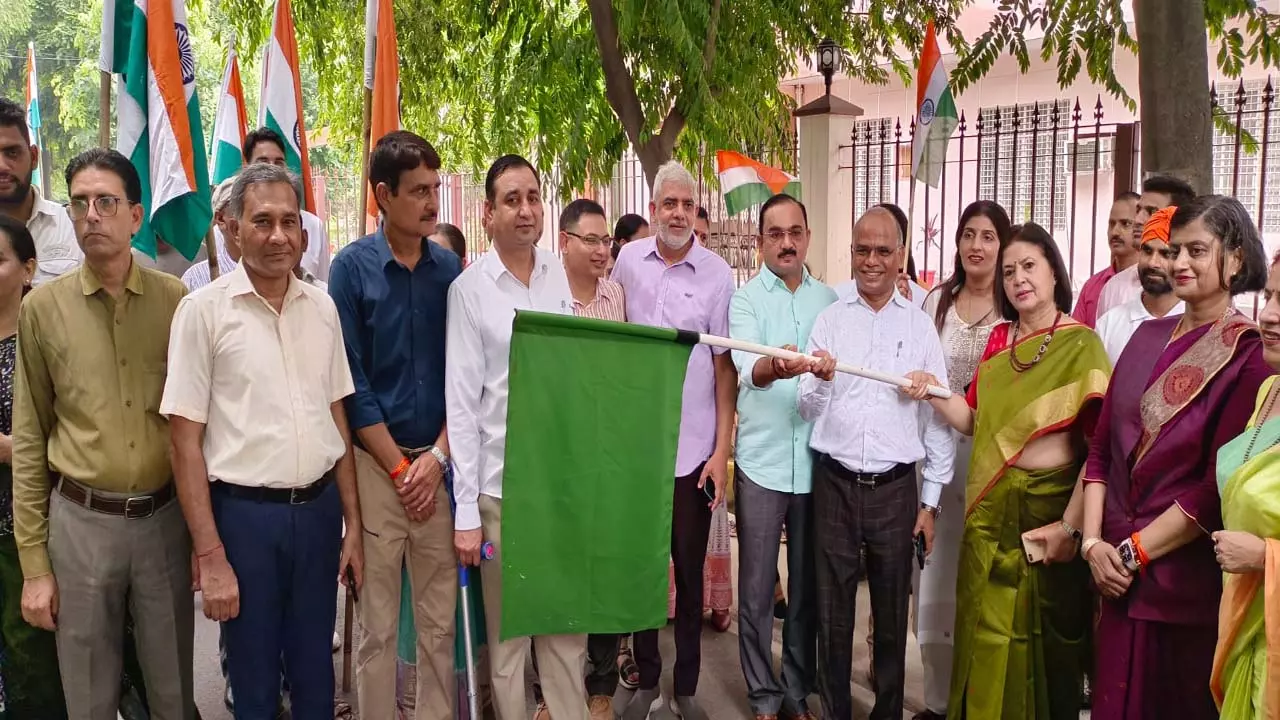 Students holding the tricolor in their hands shouted Bharat Mata ki Jai