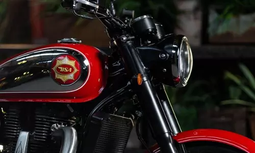 BSA Gold Star 650: