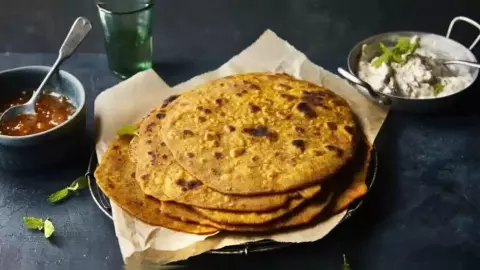 Dal Ka Paratha Kaise Banaye: बची हुई दाल से बनेगा स्वादिष्ट पराठा, ट्राई करें ये रेसिपी