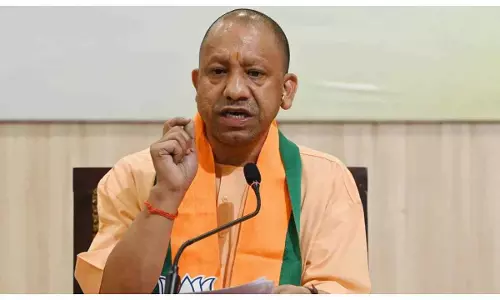 69000 शिक्षक भर्ती मामला : सीएम योगी ने अभ्यर्थियों के लिए निकाला ये नया फार्मूला, नहीं जाएंगे सुप्रीम कोर्ट