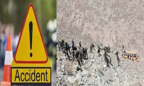 A terrible accident happened in Leh, bus fell into 200 meter deep gorge, 6 died, 19 injured