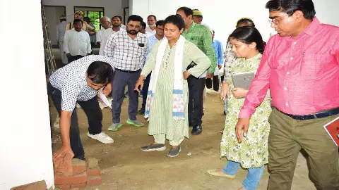 DM Durga Shakti Nagpal inspected the under construction Medical College, Transit Hostel
