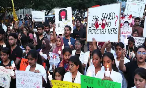 Kolkata Rape- Murder Case: 9 अगस्त की रात 2:45 तक जीवित थी पीड़िता, आखिरी मैसेज से हुआ खुलासा!