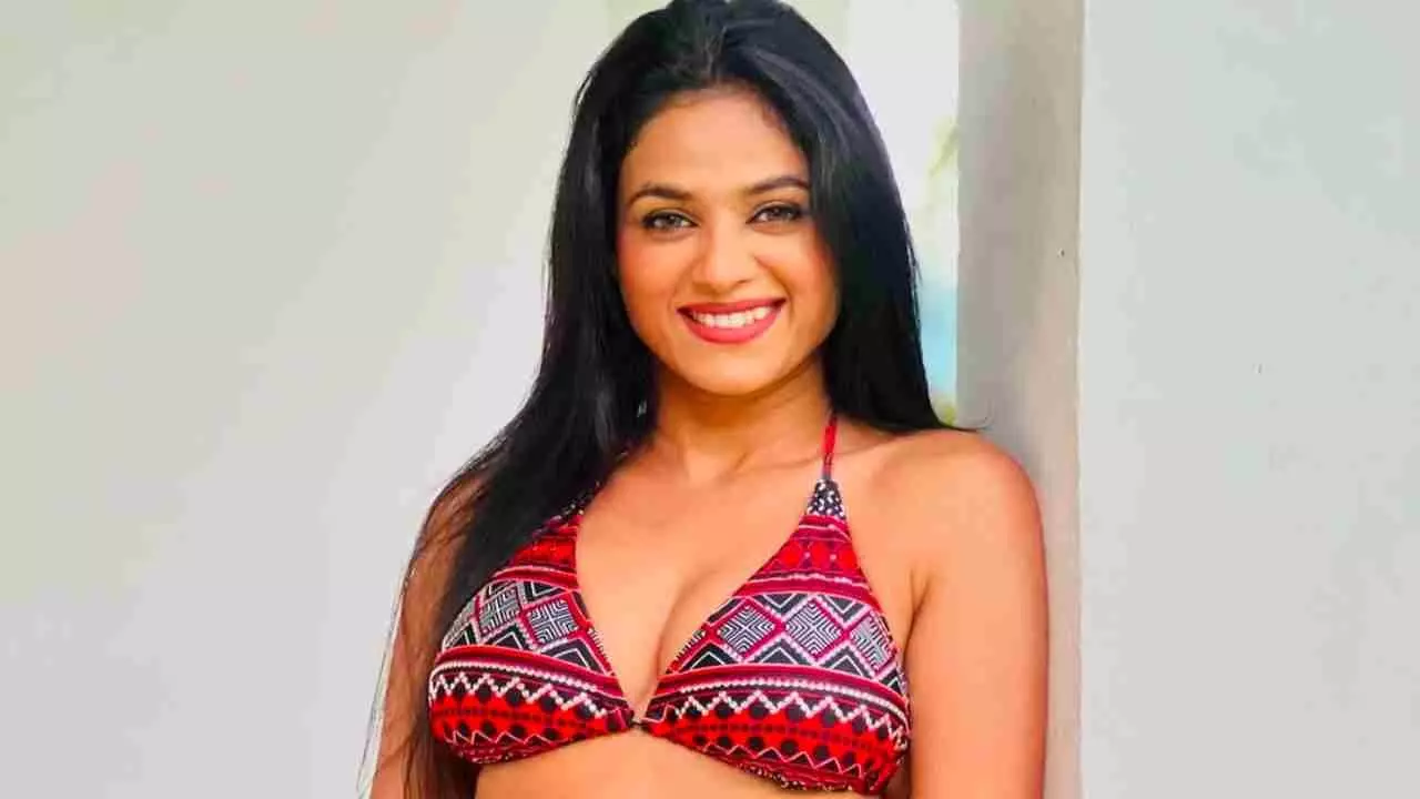 Bhojpuri Actress Divya Ralhan Video