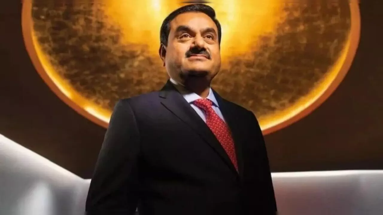 Gautam Adani Car Collection: गौतम अडानी के पास है लग्जरी कारों का भंडार, अंबानी से कम नहीं कलेक्शन