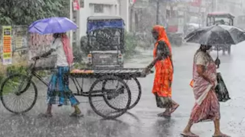 Weather Update: उत्तर पश्चिम भारत में टूटा बारिश का 23 साल का रिकॉर्ड, जानिए आगे कैसा रहेगा मौसम
