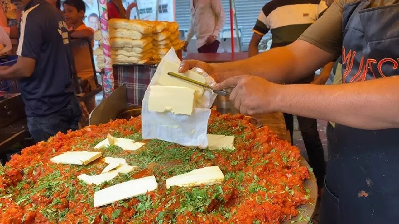 Mumbai Famous Pav Bhaji Shop