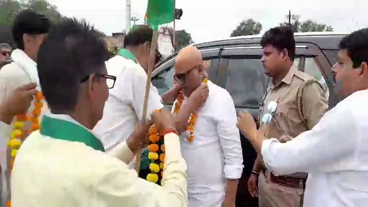 Congress State President Ajay Rai was given a warm welcome in the district, said- Jungle Raj prevails in the double engine government is