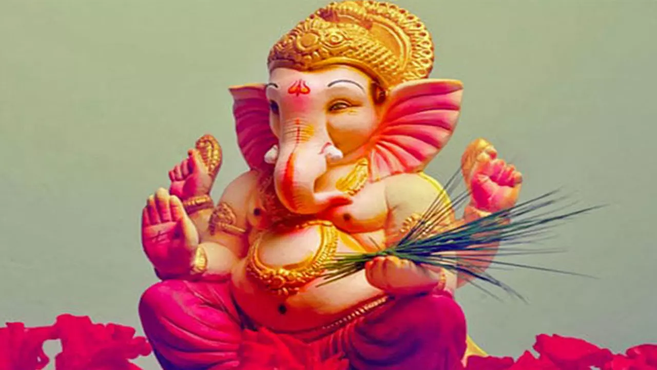 Ganesh Pujan ke Niyam: गणेश जी हर विघ्न का करेंगे नाश, बस गणेश चतुर्थी की पूजा में इन नियमों का रखें ध्यान