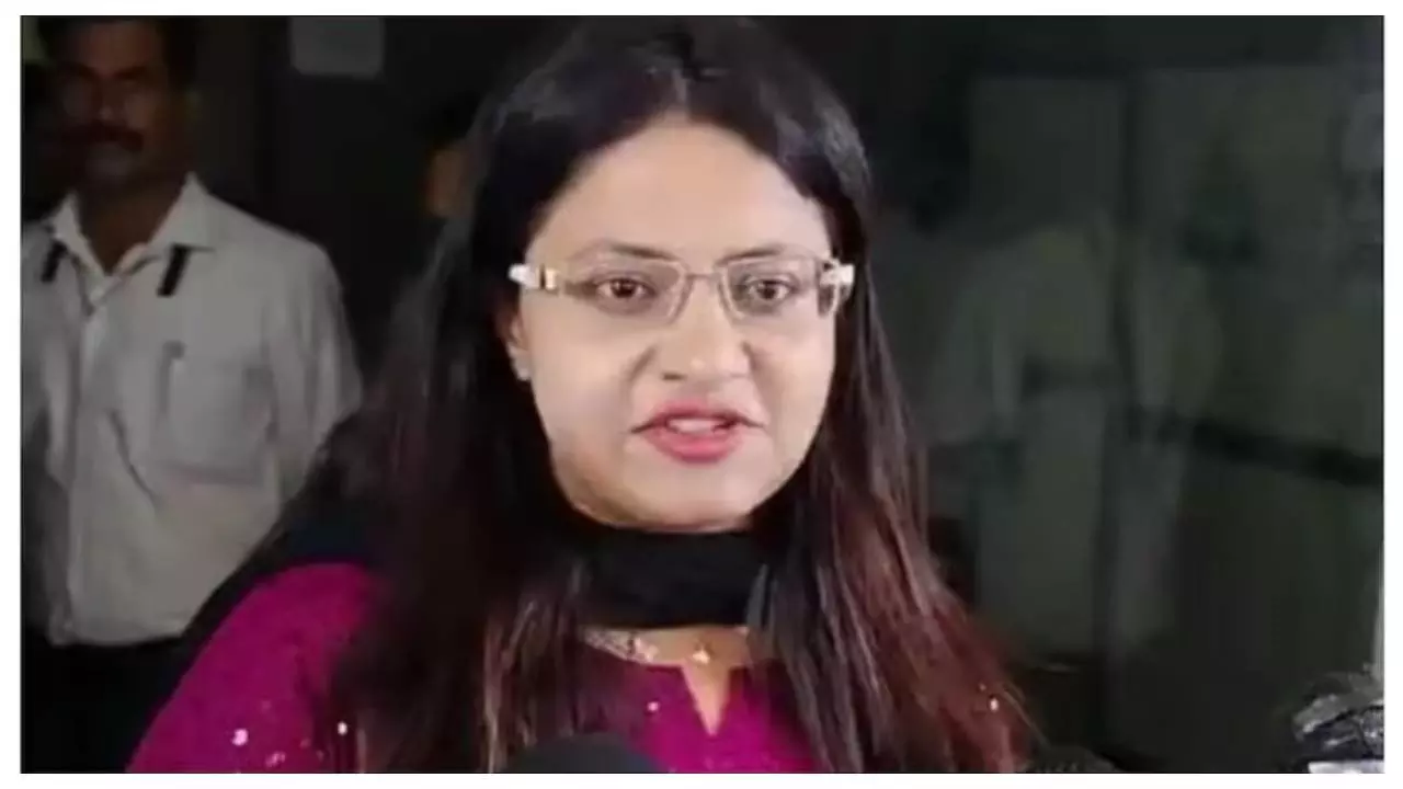 IAS Pooja Khedkar