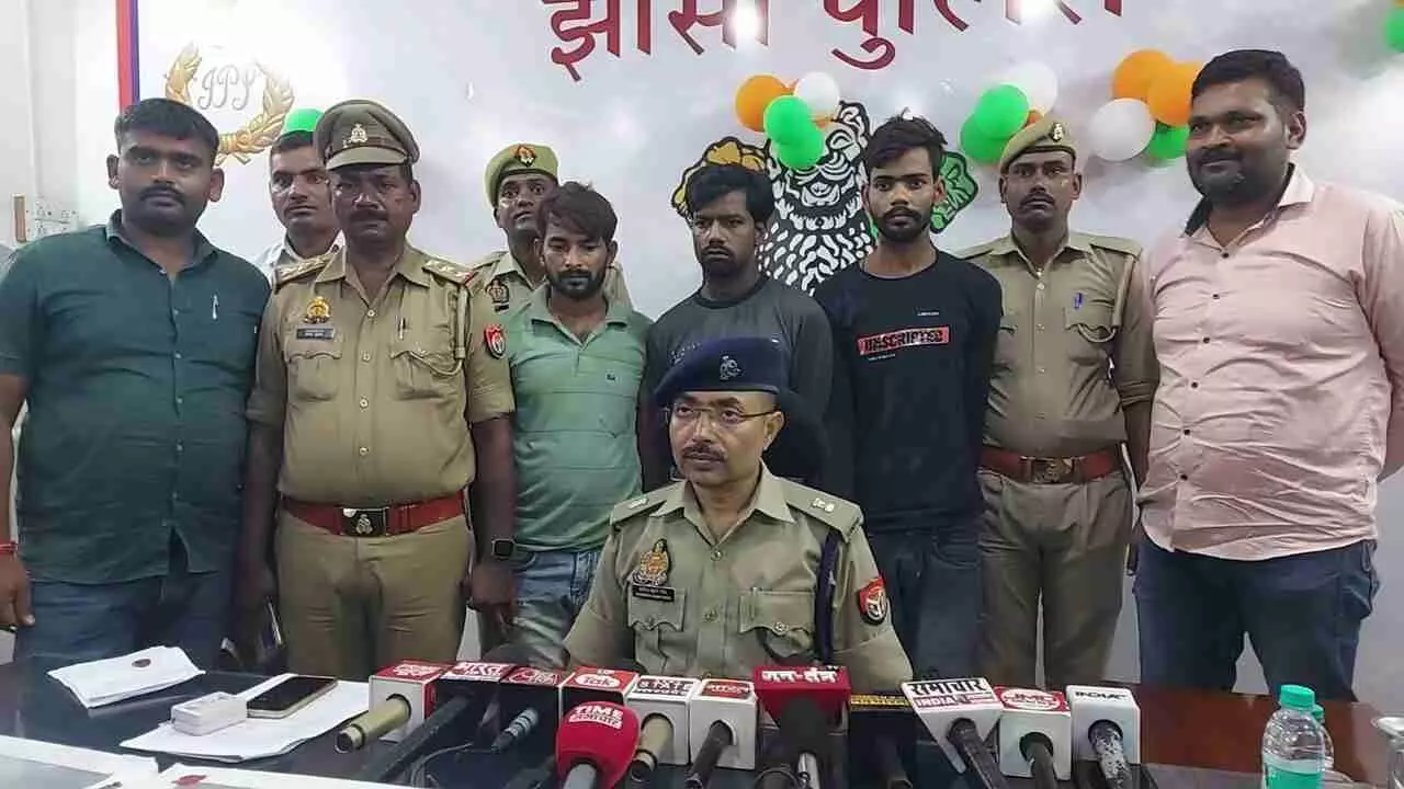 Jhansi News: एमपी के बदमाशों ने झांसी में डाला डेरा, पुलिस मुठभेड़ में दबोचे गए तीन बदमाश