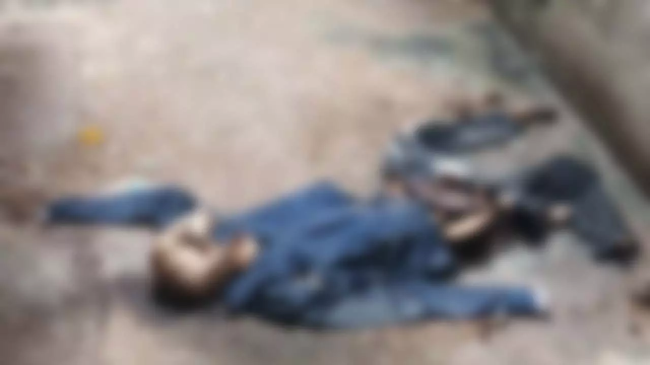 A human skeleton was found lying on the third floor of a flat, it seems to be seven to eight months old due to the winter clothes Human skeleton found lying on the third floor of the flat