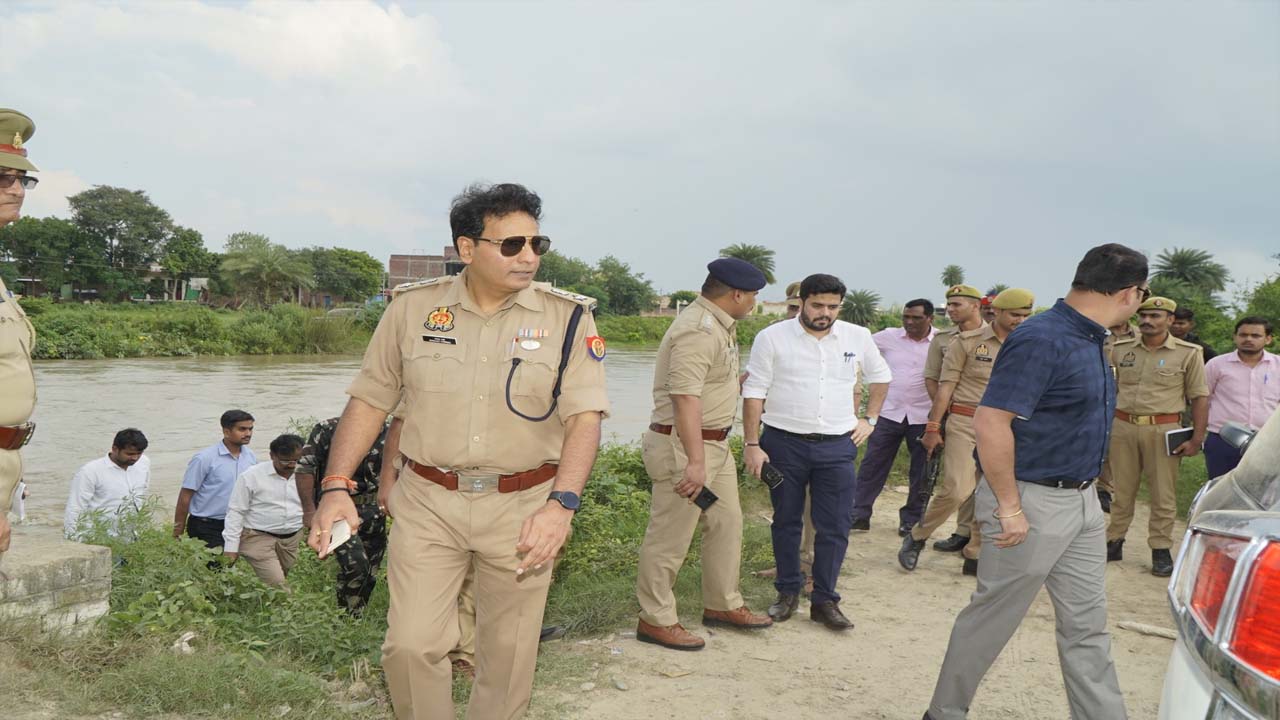 DM-SSP inspected the Ghats before Ganesh idol immersion, instructions for strict monitoring in the area