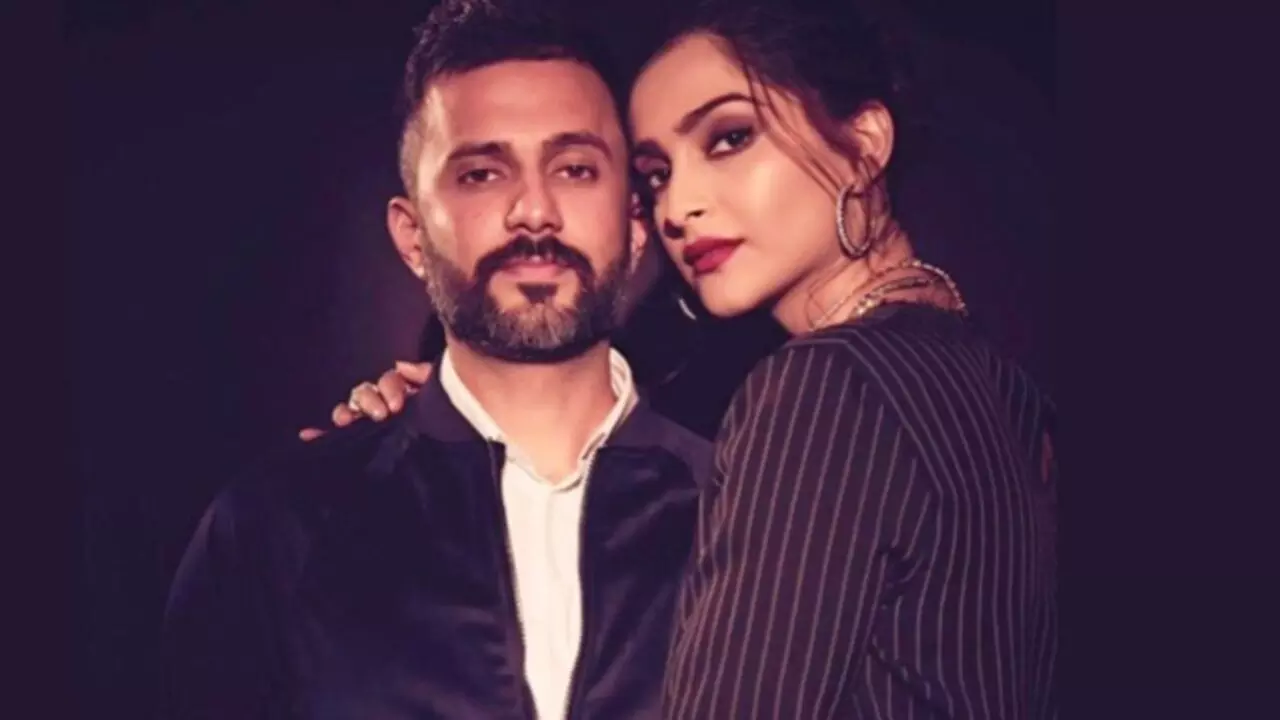 Sonam Kapoor Net Worth: पति आनंद आहूजा ही नहीं सोनम कपूर के पास भी है खूब पैसा, नेटवर्थ जान हो जाएगी बोलती बंद