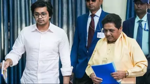 Akash Anand With Mayawati