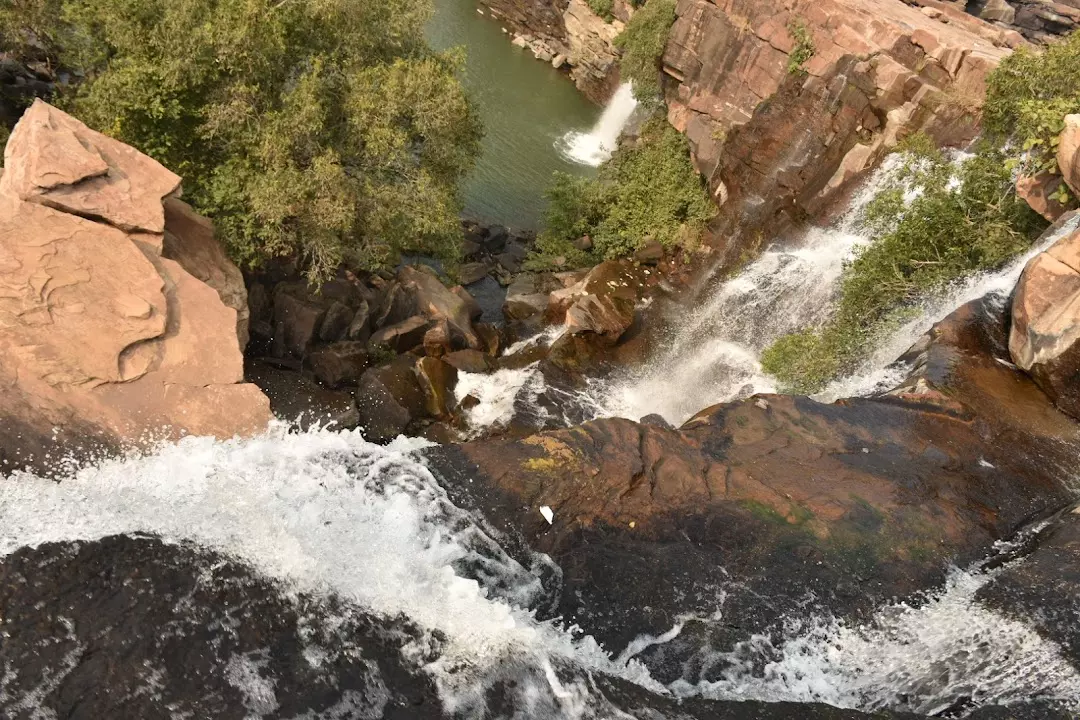 UP Tourism, Best Time To Visit Waterfall