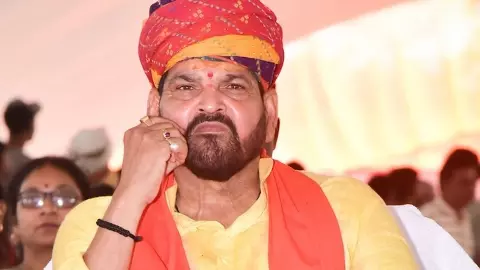 बड़े-बड़े पोस्ट पर हैं Brij Bhushan Sharan Singh के बच्चे, बेटे राजनीति तो बेटी करती हैं ये काम बड़े-बड़े पोस्ट पर हैं Brij Bhushan Sharan Singh के बच्चे, बेटे राजनीति तो बेटी करती हैं ये काम