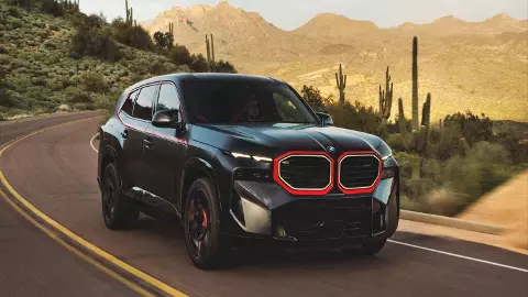 2024 BMW XM Label Review: धांसू फीचर्स के साथ भारत में लॉन्च, जानें Review