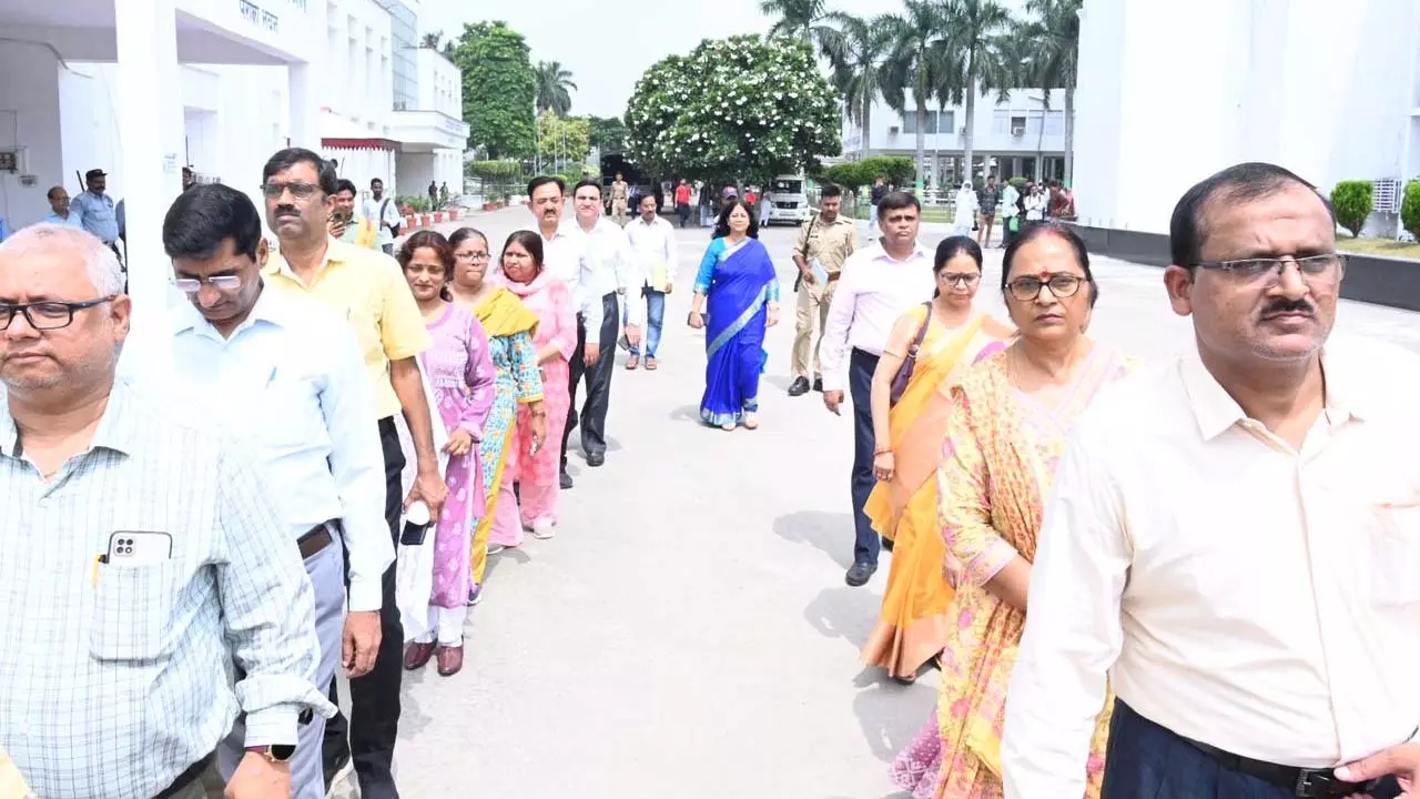 Rehearsal for the 29th convocation ceremony at Dr. Ram Manohar Lohia Avadh University