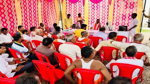 Becoming a member of BJP by knocking at every door BJP is making it Becoming a member of BJP by knocking at every door BJP is making it