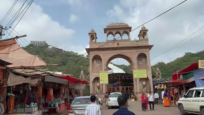 Karwa Chauth Mandir, Famous Temple in Rajasthan