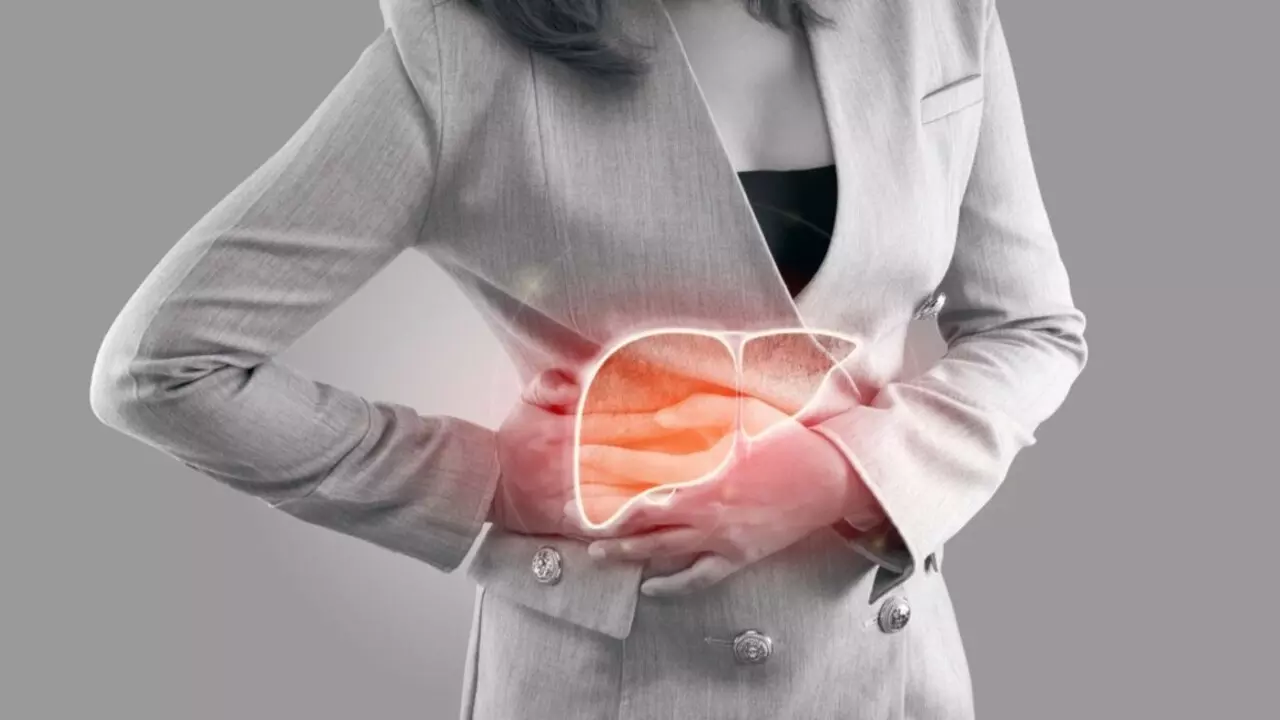 Healthy Liver Tips: हो जाएं सतर्क, इस बीमारी से मर रहे लाखों, जानें लिवर को सुरक्षित रखने के तरीके