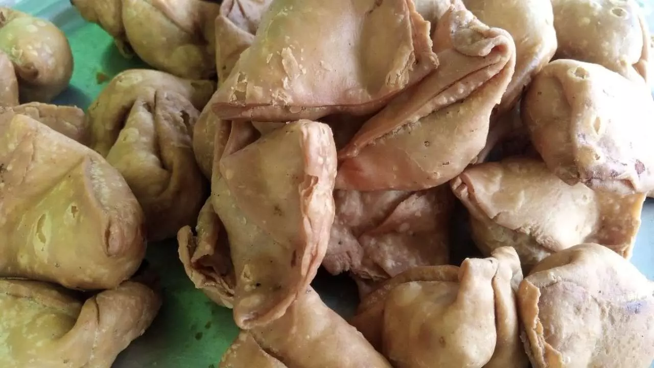 Chitrakoot Famous Samose