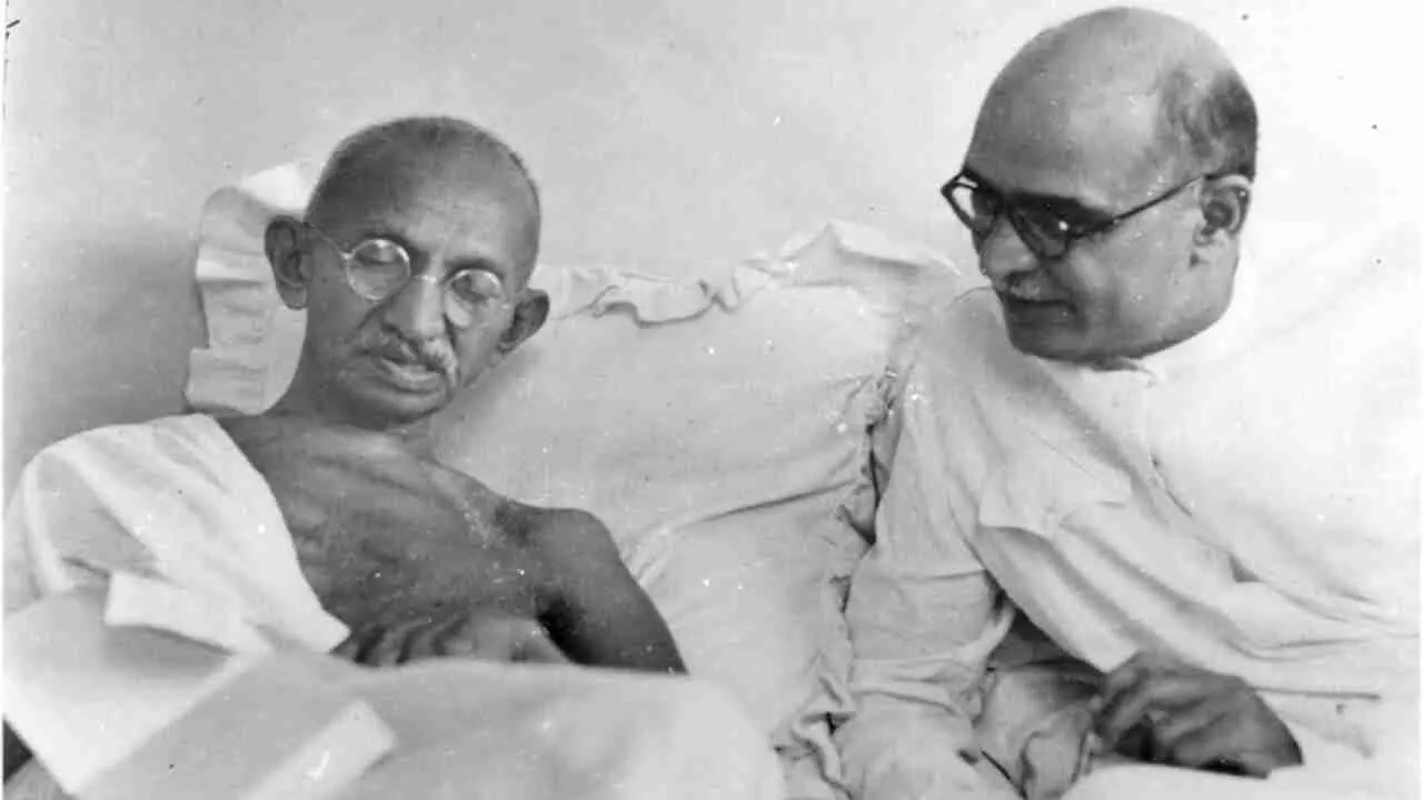 Gandhiji and Lohia: रामराज्य, समाजवाद , गांधी व लोहिया