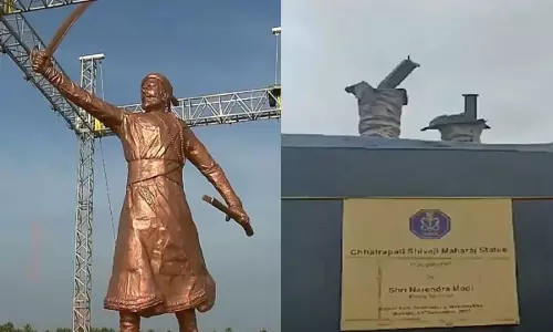 महाराष्ट्र चुनाव: शिवाजी की प्रतिमाओं के अनावरण की लगी होड़