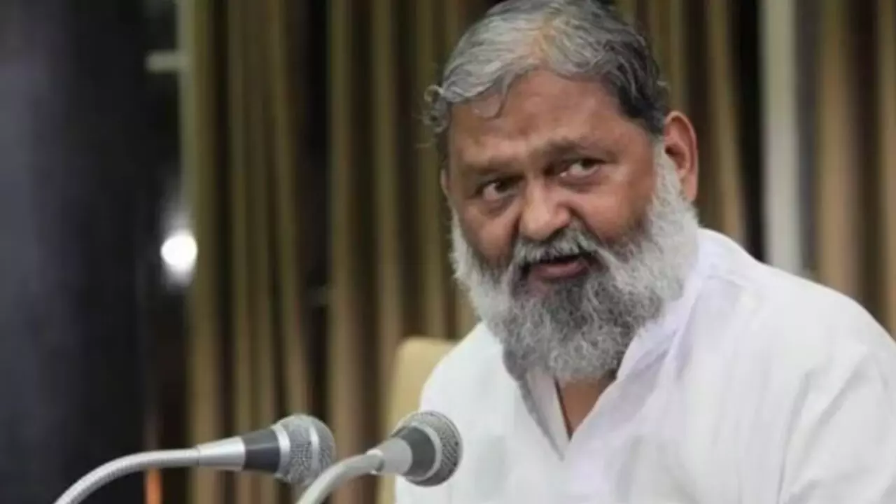 Anil Vij Salary: बीजेपी के MLA अनिल विज हर महीने पाते हैं इतनी सैलरी, संपत्ति भी चौंकाने वाली