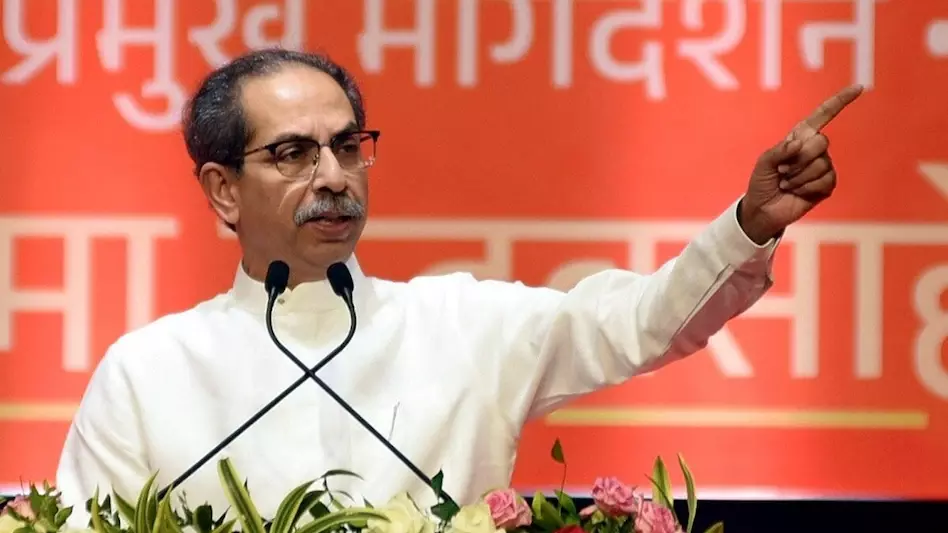 Maharashtra Politics: महाराष्ट्र में फिर मचा घमासान, उद्धव ठाकरे ने एकनाथ शिंदे-BJP को दी चेतावनी, बोले- हमें तोड़ने की कोशिश की तो सिर तोड़ देंगे