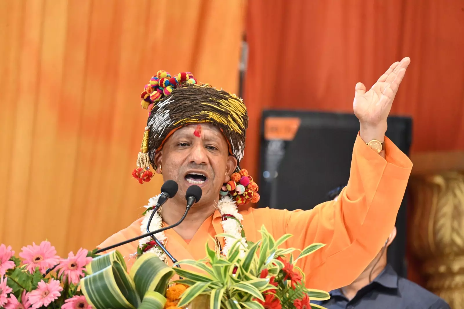 CM Yogis advice to Hindu society, said, if we stay united, we will remain safe