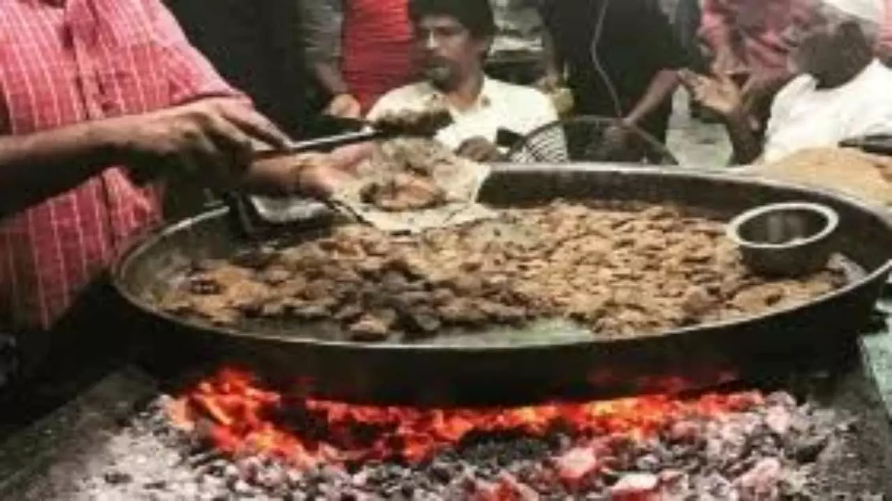 Lucknow Famous Street Food