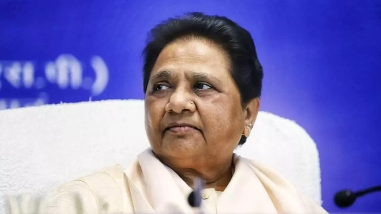 Mayawati Family: आज भी कुवांरी हैं मायावती, जानें परिवार में है कौन-कौन