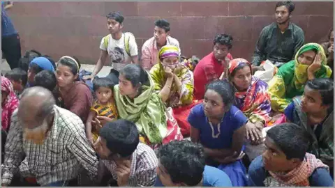 अब बाहर निकालो अवैध बांग्लादेशियों को, सुप्रीम कोर्ट के फैसले के बाद उठी मांग अब बाहर निकालो अवैध बांग्लादेशियों को, सुप्रीम कोर्ट के फैसले के बाद उठी मांग