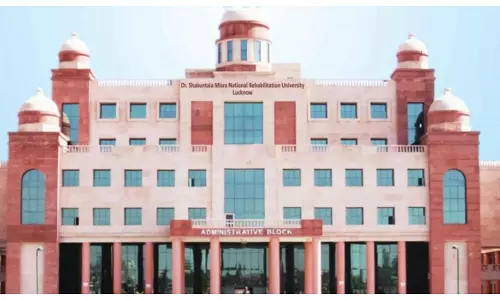 Lucknow News: पुनर्वास विवि में दिव्यांगता जागरूकता व परीक्षण कार्यक्रम का हुआ आयोजन