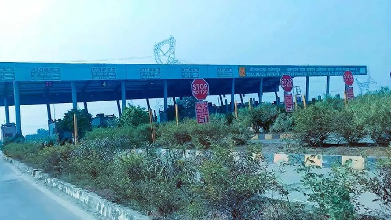 Instead of three on Varanasi-Shaktinagar route , Toll plazas at four places