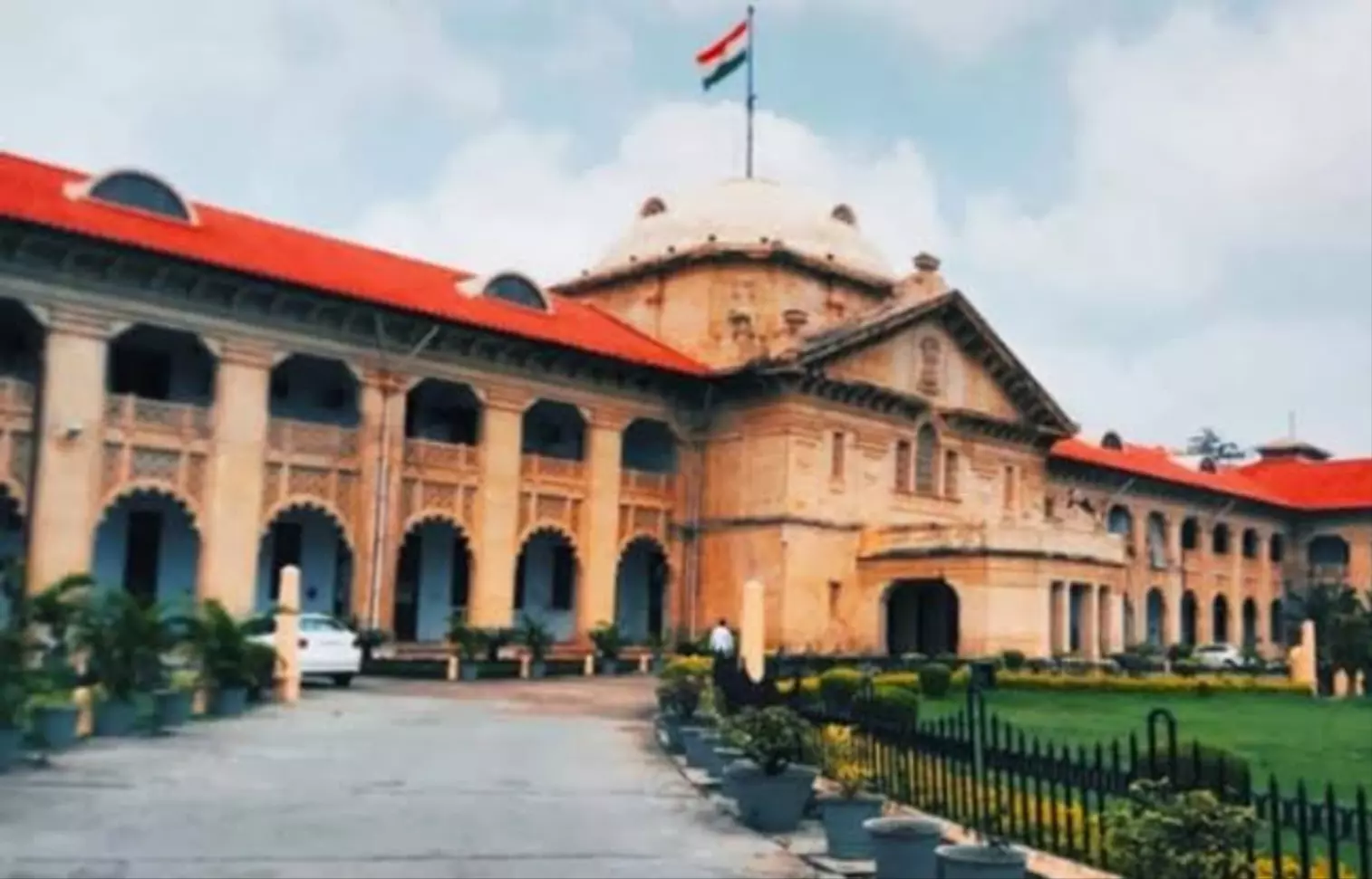 Allahabad Highcourt Vacancy 2024: इलाहाबाद उच्च न्यायालय में निकली 3000 से ज्यादा नौकरियां, जानें क्या है योग्यता