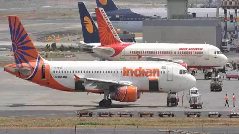 Indian Airlines Bomb Threat Indian Airlines Bomb Threat