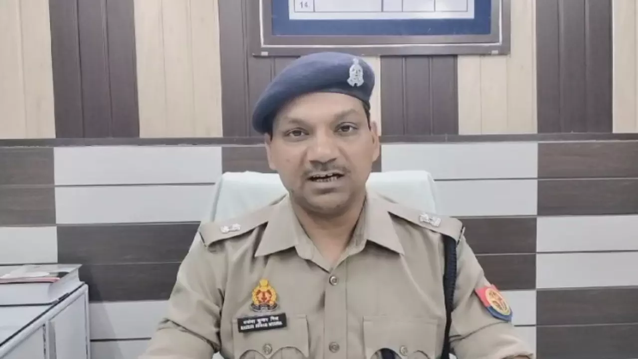 Meerut News: राजस्थान पुलिस के हाथों पकड़े गए मेरठ पुलिस के दो निलंबित कांस्टेबल, फर्जी SOG टीम बनाकर करते थे वसूली