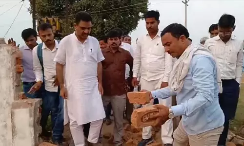 Payment made for building being constructed under MNREGA without construction, Minister Asim Arun inspected