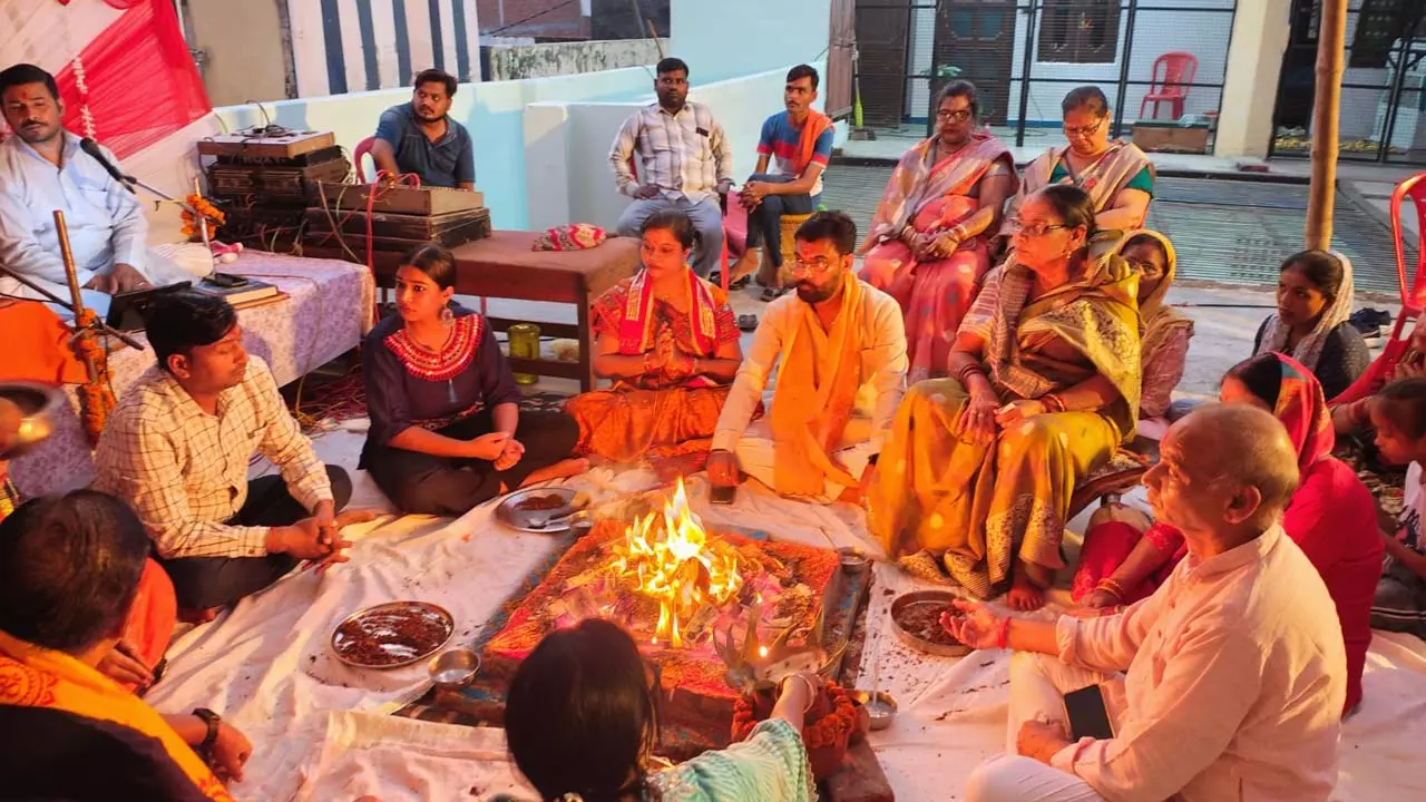 Bhandara took place after Yajurveda Maha Parayan Yagya, Acharya Pragyadev said - One should self-study the Vedas