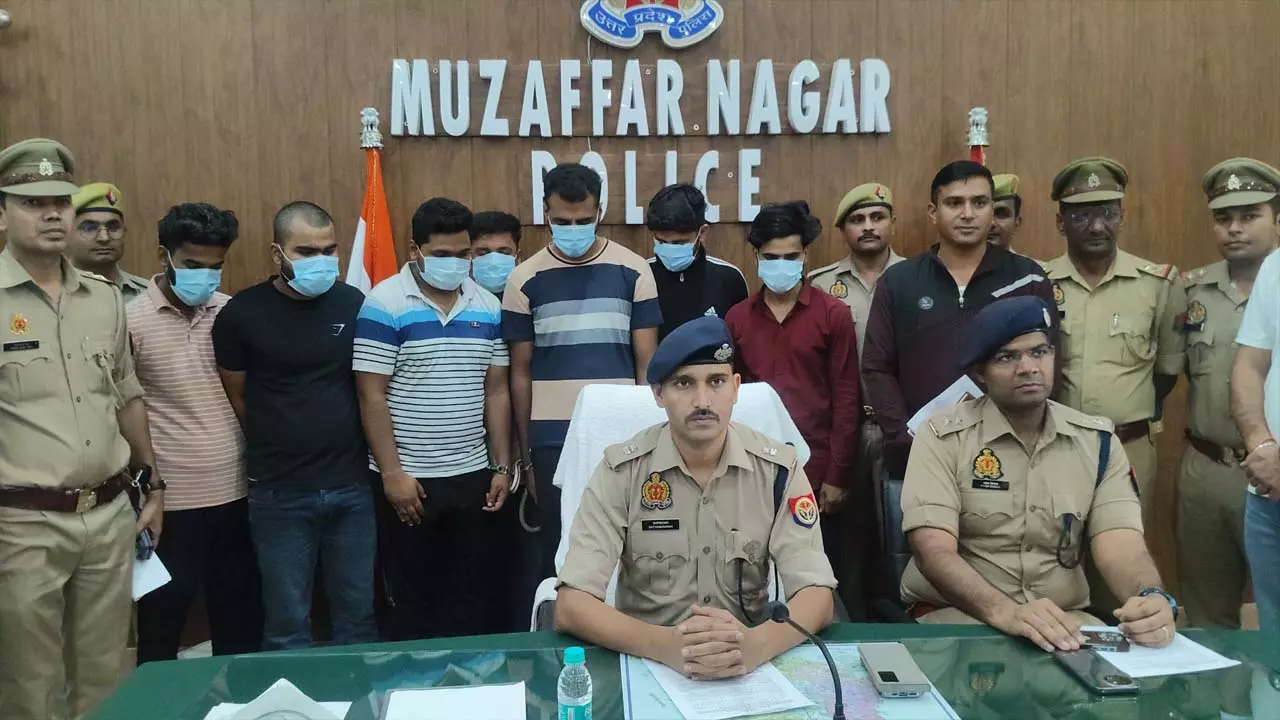 Illegal arms trade on social media, police arrested 7