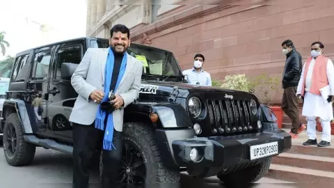 Brij Bhushan Sharan Singh Ka Ghar: एक-दो नहीं बृजभूषण सिंह के पास हैं कई आलीशान मकान, जानें संपत्ति भी Brij Bhushan Sharan Singh Ka Ghar: एक-दो नहीं बृजभूषण सिंह के पास हैं कई आलीशान मकान, जानें संपत्ति भी