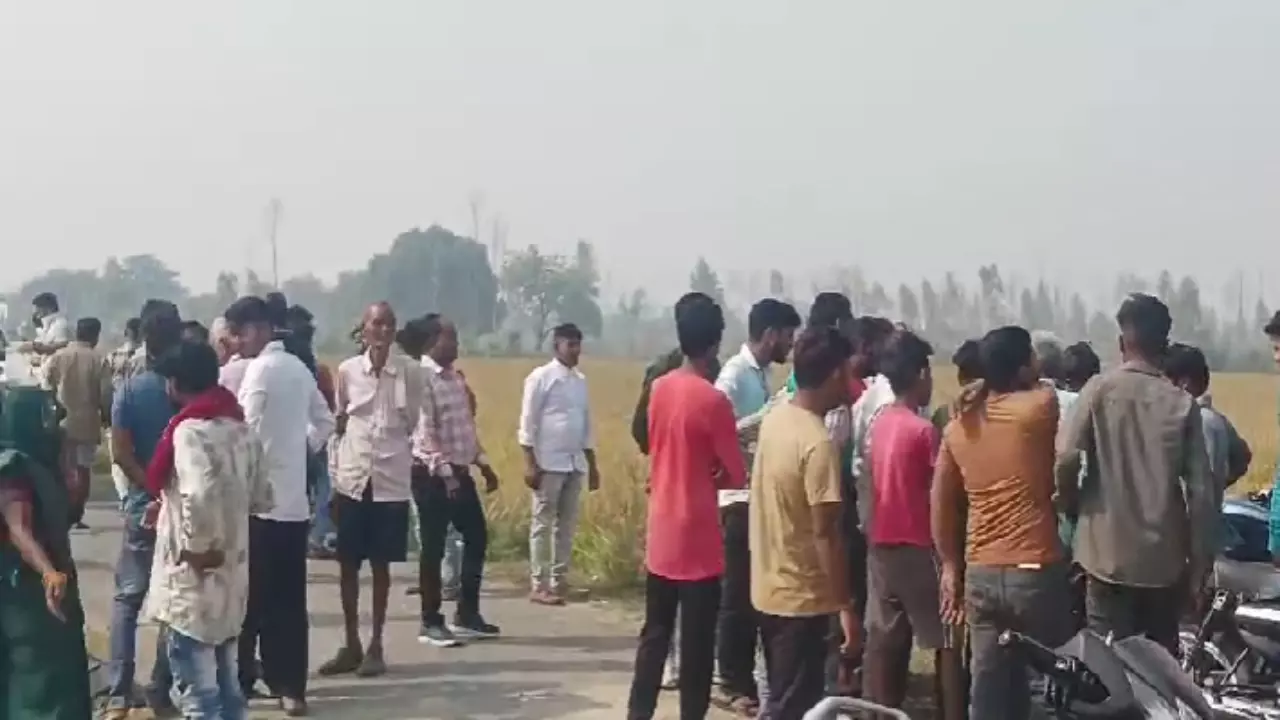 Etawah News: रील पढ़ा जानलेवा, ट्रेन की चपेट में आने से दो की मौत