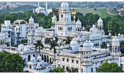 KGMU: 24 घंटे मुफ्त में मिलेगी दवाएं, कर्मचारियों के लिए खुला अलग काउंटर